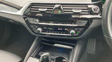 BMW 5 Series 530e SE 4dr Auto Saloon